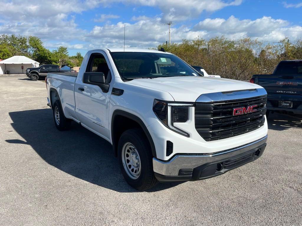 new 2025 GMC Sierra 1500 car, priced at $30,204