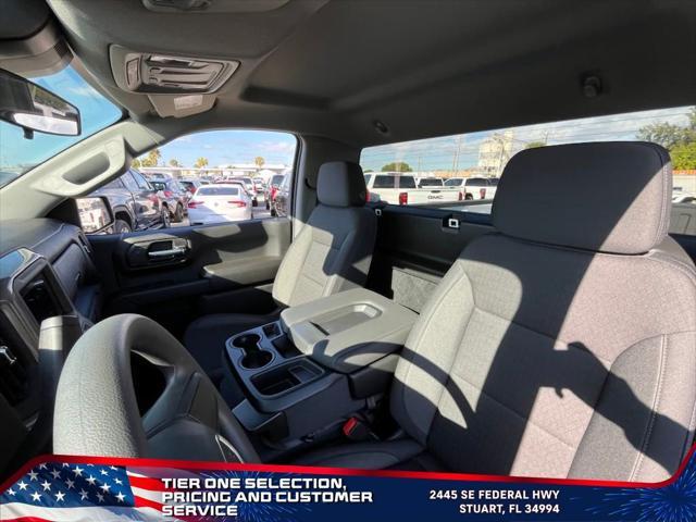 new 2025 GMC Sierra 1500 car, priced at $31,204
