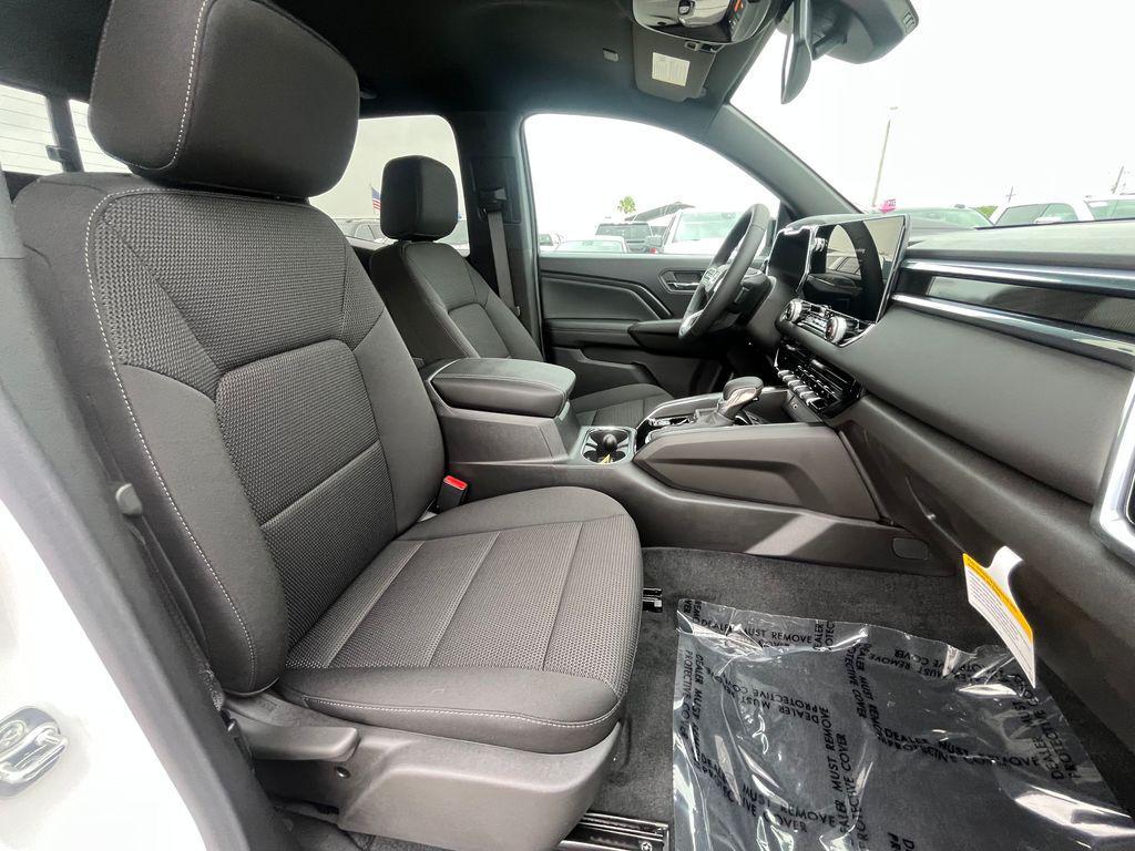 new 2025 GMC Canyon car, priced at $35,230