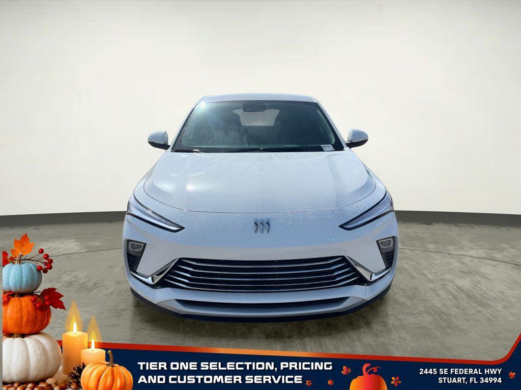 new 2025 Buick Envista car, priced at $24,130