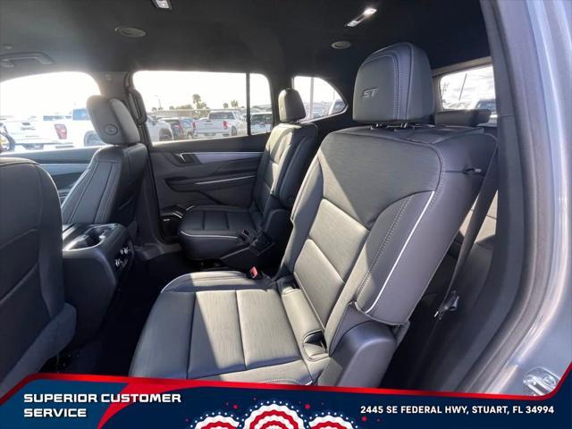 new 2025 Buick Enclave car, priced at $47,364