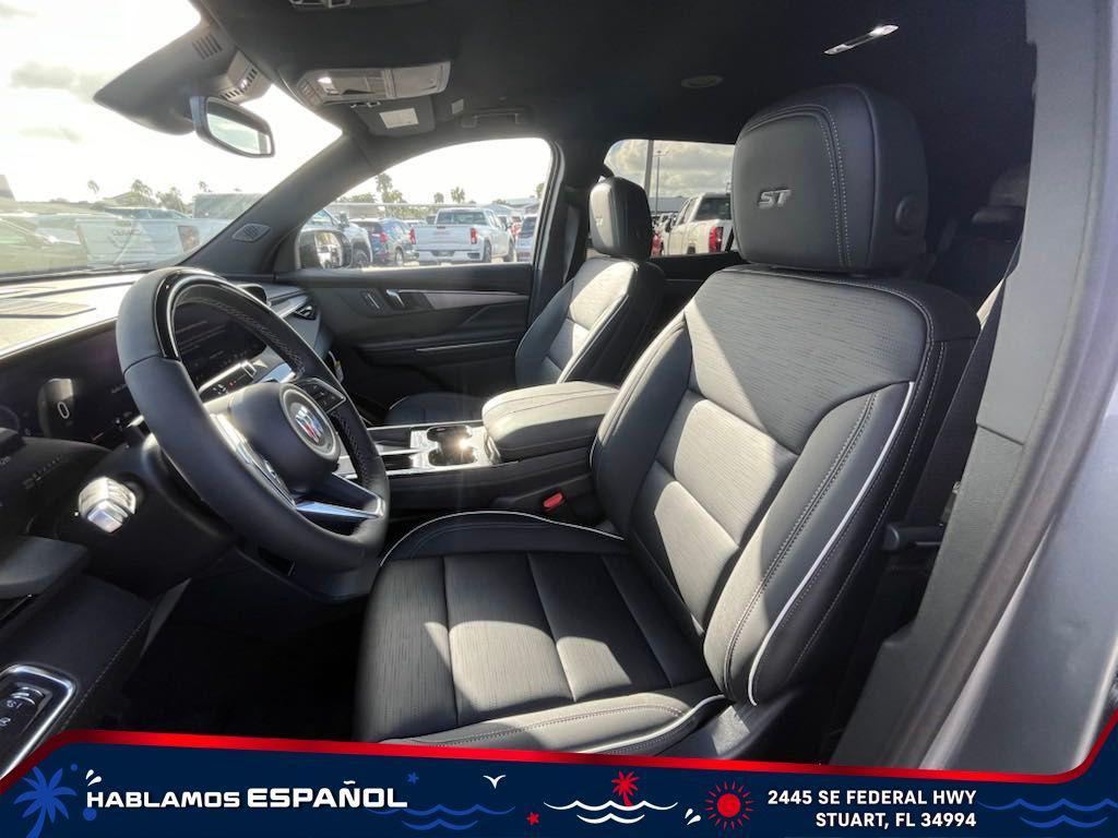 new 2025 Buick Enclave car, priced at $45,370