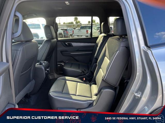 new 2025 Buick Enclave car, priced at $47,864