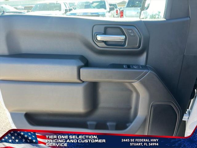 new 2025 GMC Sierra 1500 car, priced at $34,932