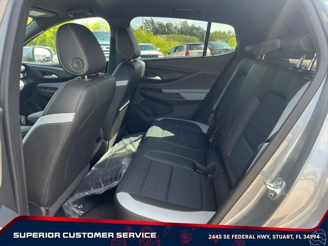 new 2025 Buick Envista car, priced at $27,305