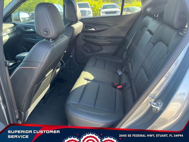 new 2025 Buick Envista car, priced at $28,525