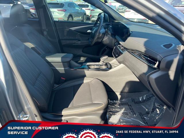 new 2025 Buick Envista car, priced at $28,525
