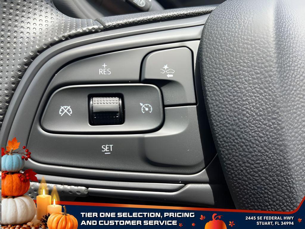 new 2025 Buick Envista car, priced at $23,880