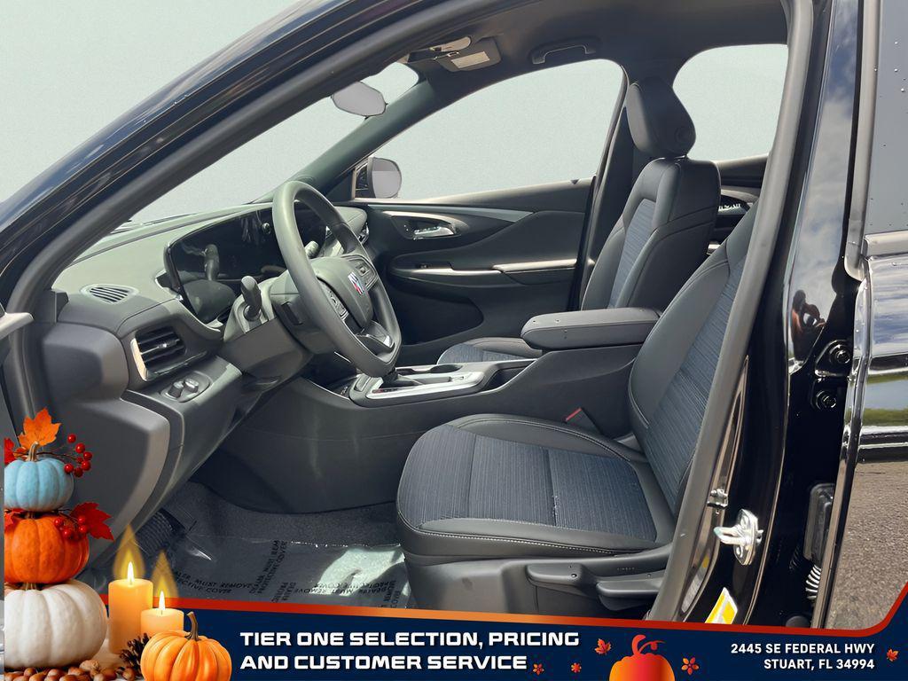 new 2025 Buick Envista car, priced at $23,880