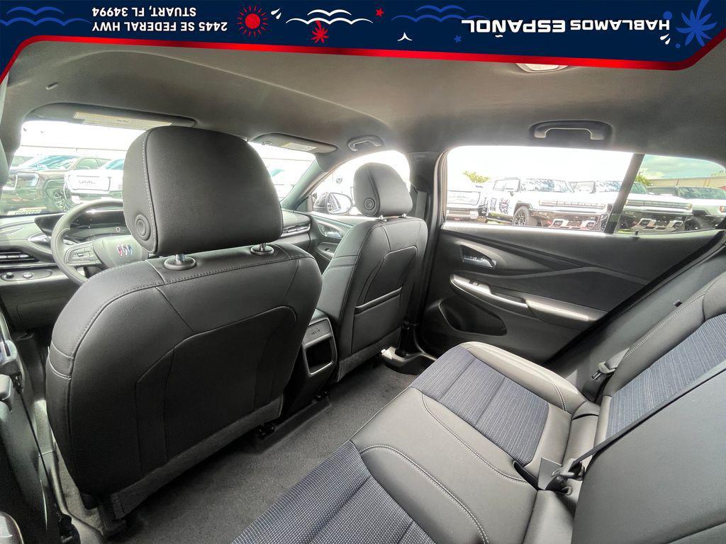 new 2025 Buick Envista car, priced at $23,880