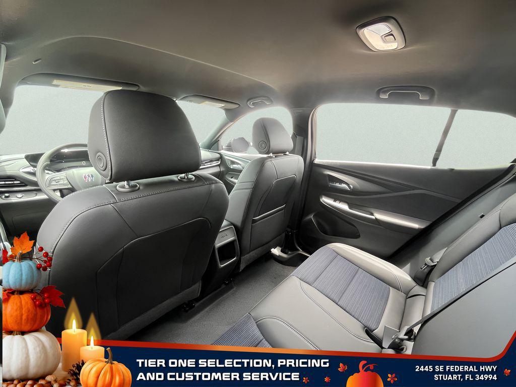 new 2025 Buick Envista car, priced at $23,880