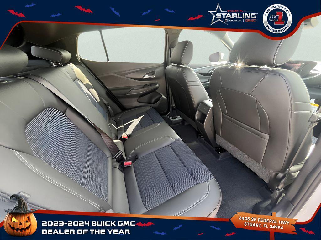 new 2025 Buick Envista car, priced at $21,330