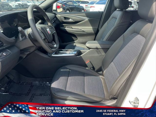 new 2025 Buick Envista car, priced at $25,866