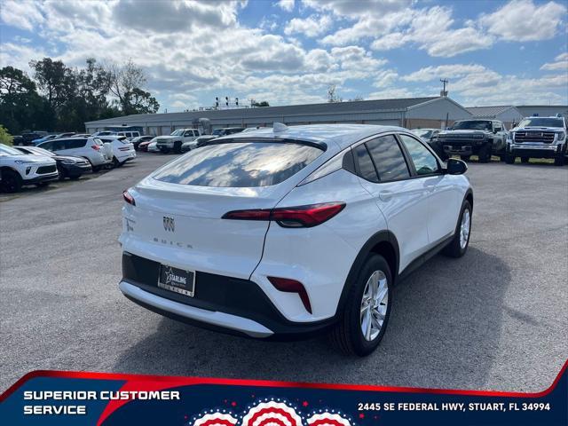 new 2025 Buick Envista car, priced at $25,866