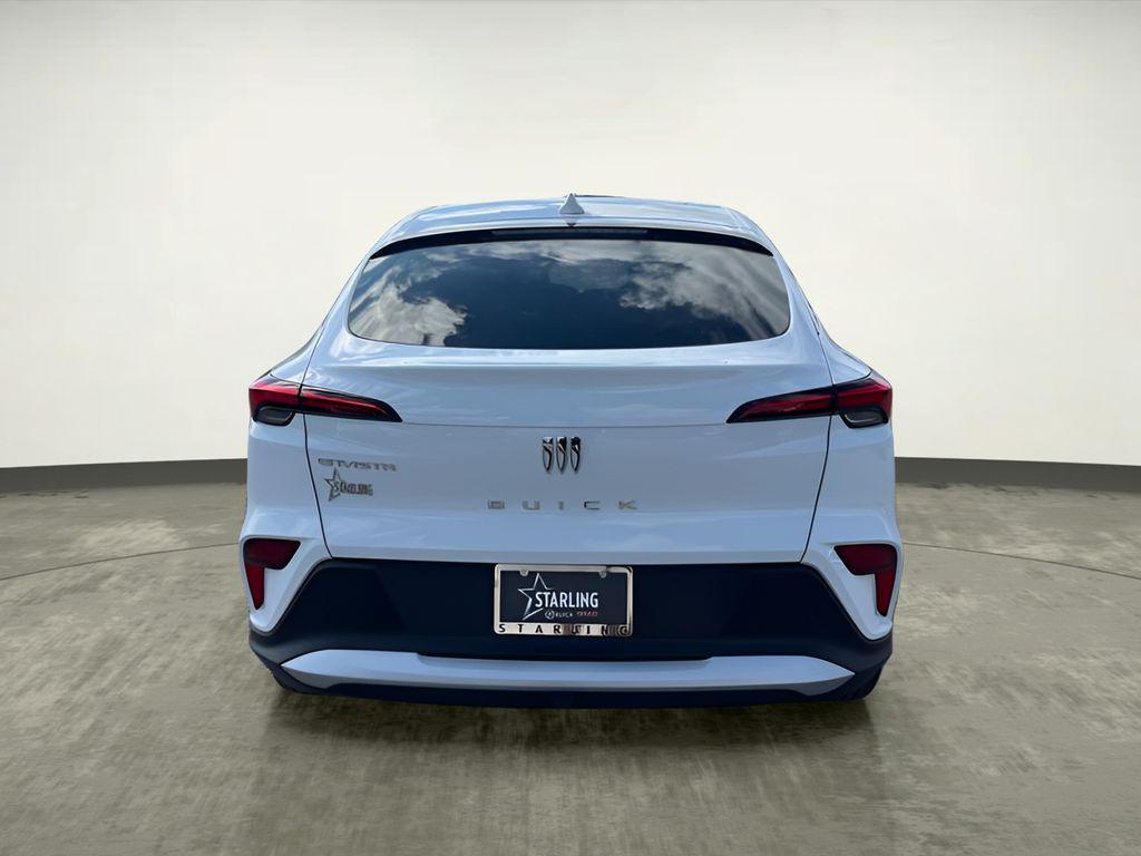 new 2025 Buick Envista car, priced at $23,280