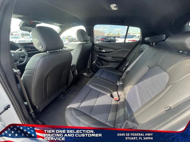 new 2025 Buick Envista car, priced at $25,866