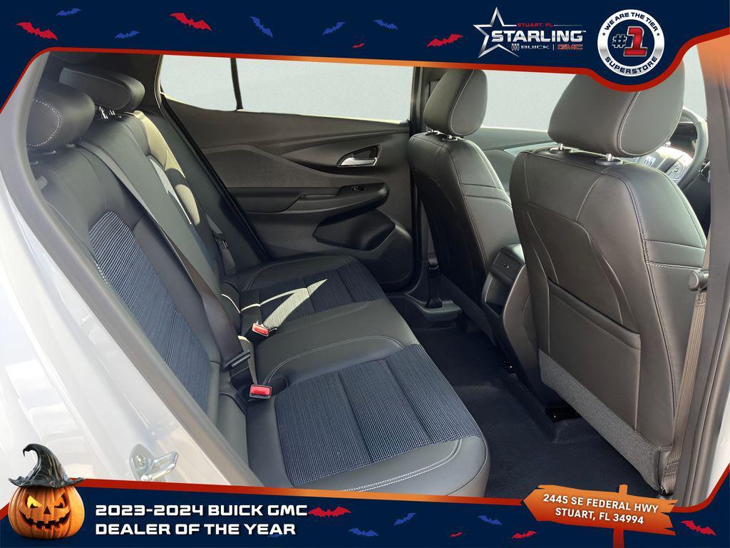 new 2025 Buick Envista car, priced at $21,330