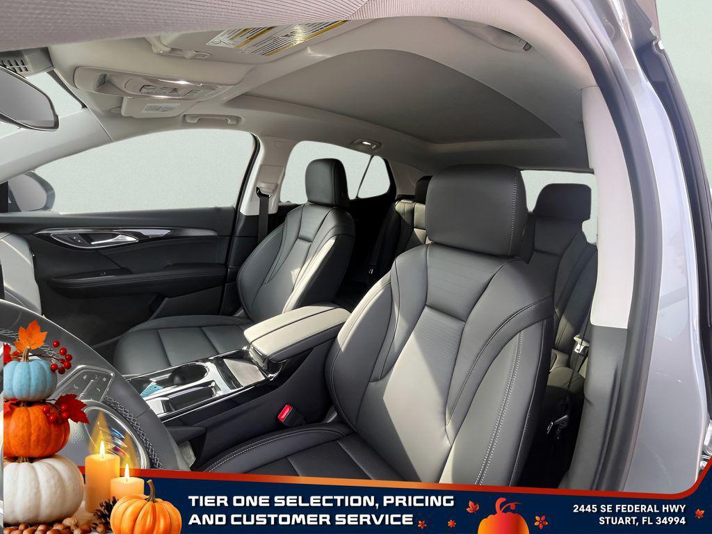 new 2025 Buick Envision car, priced at $35,310