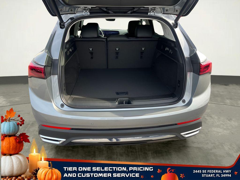 new 2025 Buick Envision car, priced at $35,310