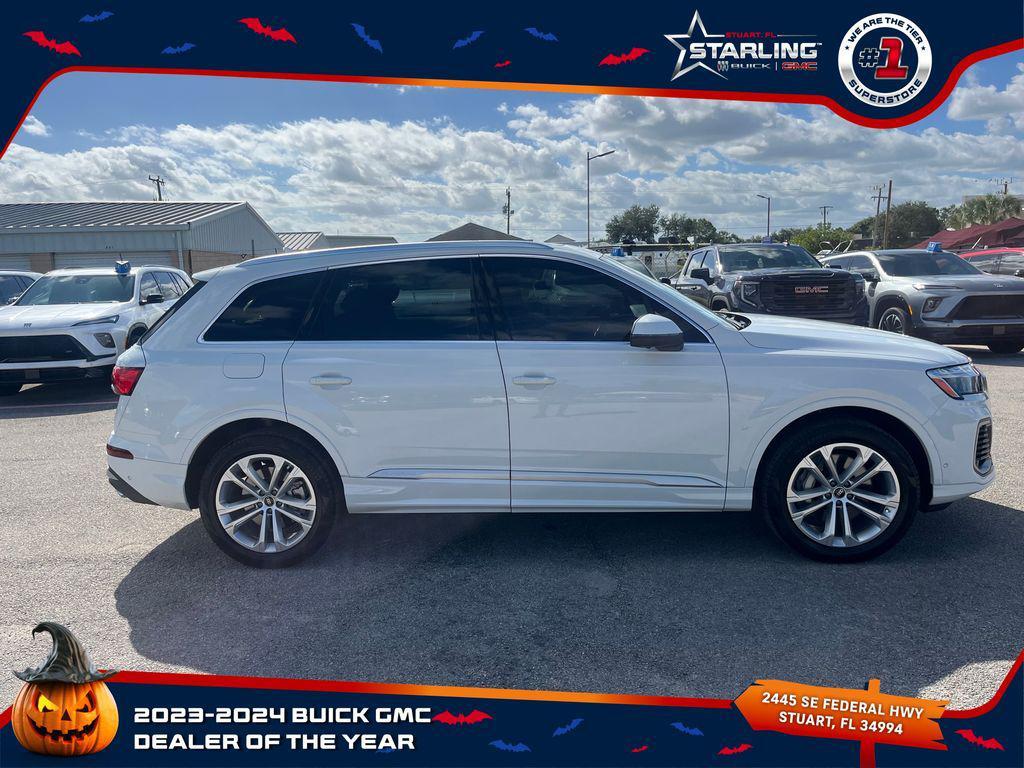 used 2025 Audi Q7 car, priced at $49,395