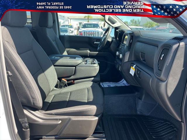 new 2025 GMC Sierra 1500 car, priced at $34,664