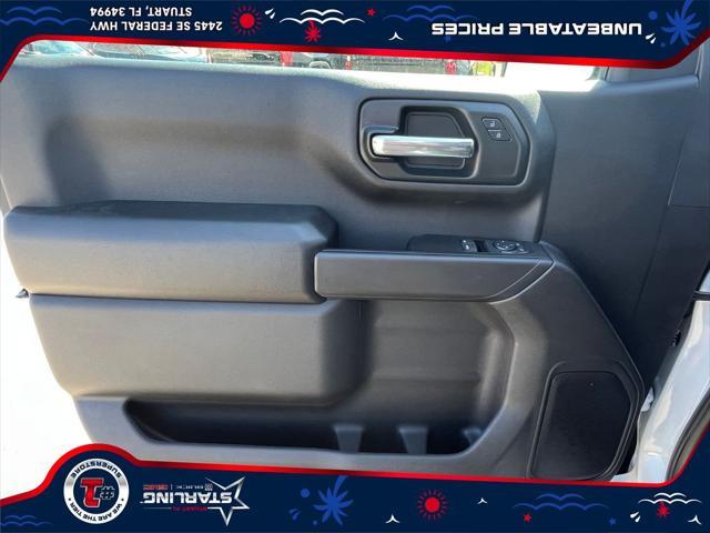 new 2025 GMC Sierra 1500 car, priced at $38,164