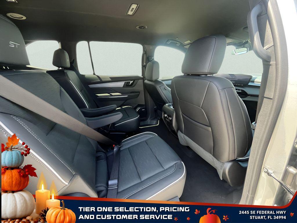 new 2025 Buick Enclave car, priced at $44,680