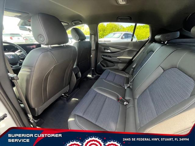 new 2025 Buick Envista car, priced at $27,130