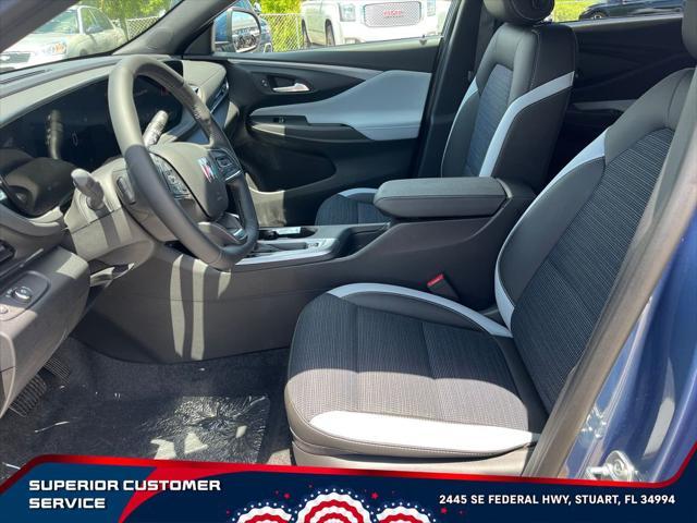 new 2025 Buick Envista car, priced at $26,258