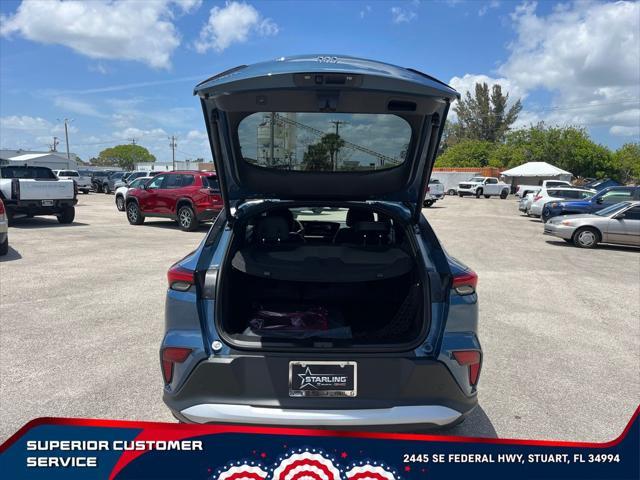 new 2025 Buick Envista car, priced at $26,258