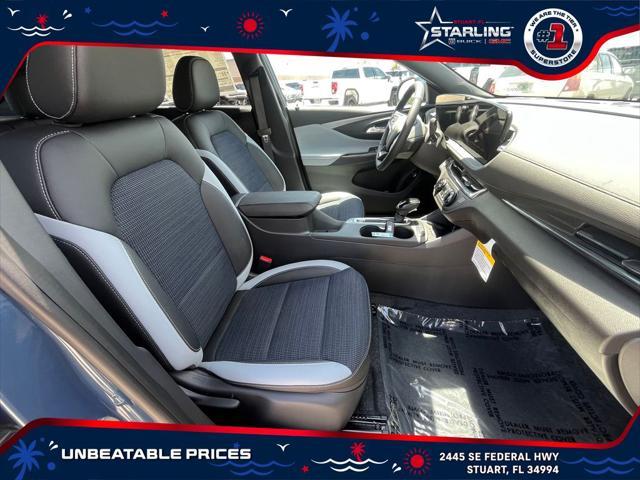 new 2025 Buick Envista car, priced at $26,258