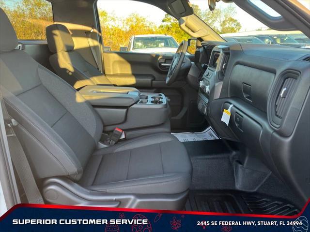 new 2025 GMC Sierra 1500 car, priced at $31,999