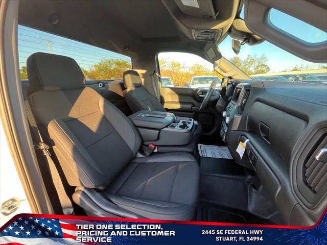 new 2025 GMC Sierra 1500 car, priced at $31,204