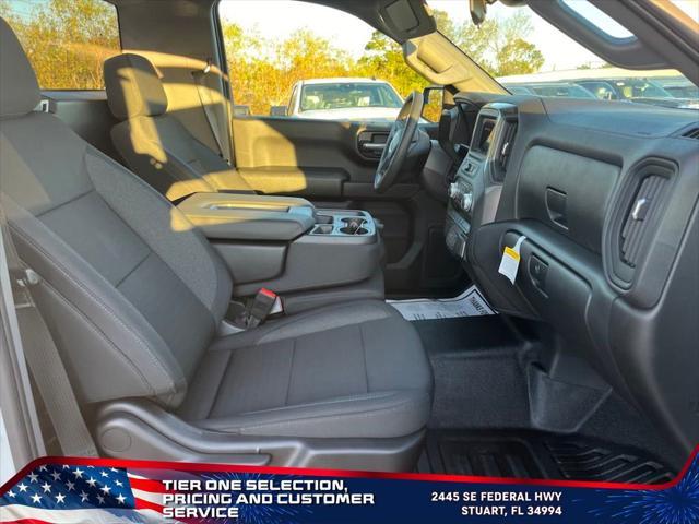 new 2025 GMC Sierra 1500 car, priced at $31,204