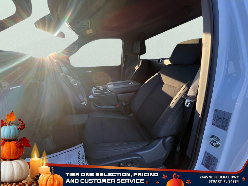 new 2025 GMC Sierra 1500 car, priced at $30,204