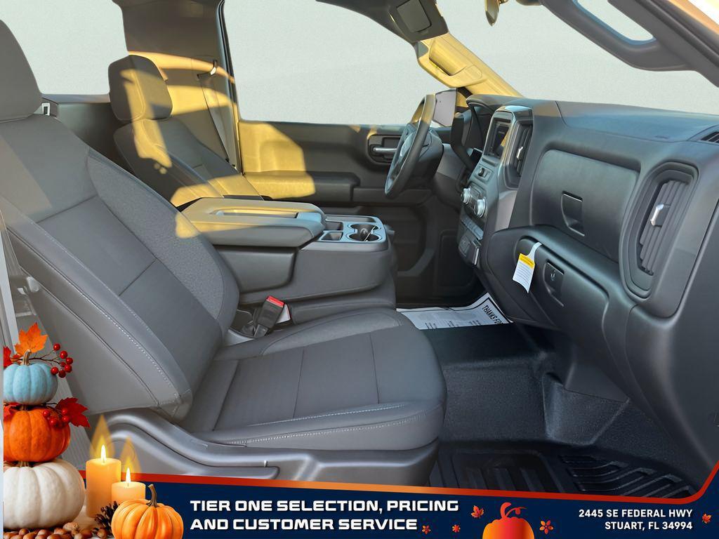 new 2025 GMC Sierra 1500 car, priced at $30,204