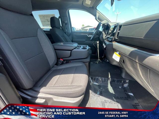 new 2025 GMC Sierra 1500 car, priced at $44,743