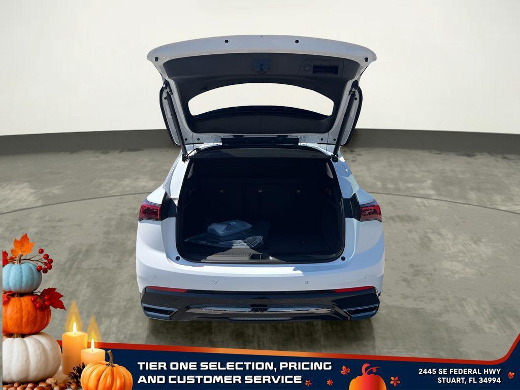 new 2025 Buick Envision car, priced at $36,816