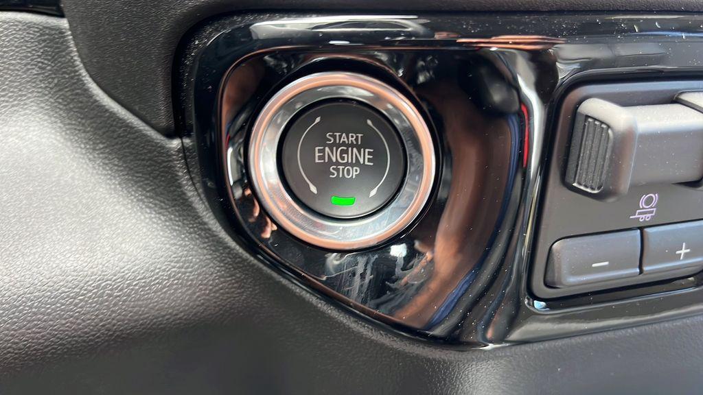 new 2025 GMC Sierra 2500 car, priced at $79,679