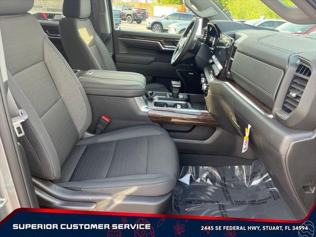 new 2025 GMC Sierra 1500 car, priced at $50,249