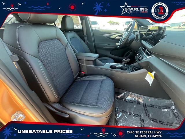 new 2025 Buick Envista car, priced at $26,924