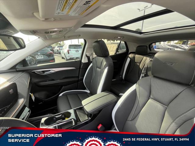 new 2025 Buick Envision car, priced at $40,400