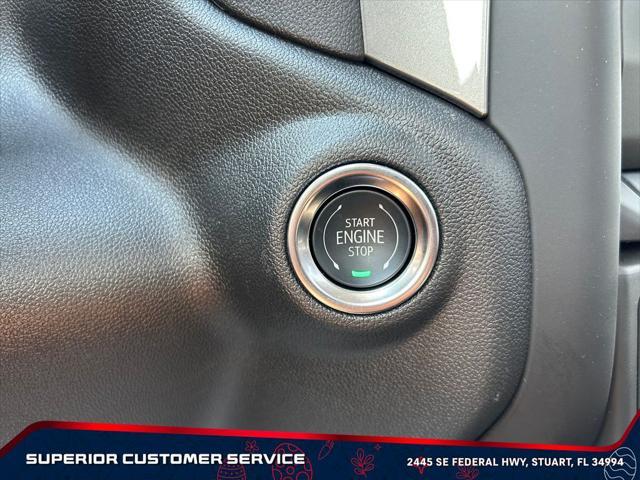 new 2025 GMC Sierra 1500 car, priced at $31,999