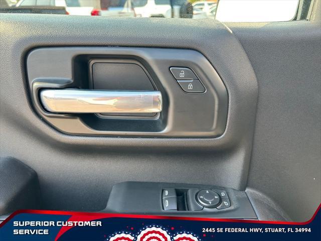 new 2025 GMC Sierra 1500 car, priced at $31,199
