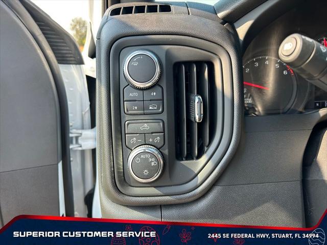 new 2025 GMC Sierra 1500 car, priced at $31,999