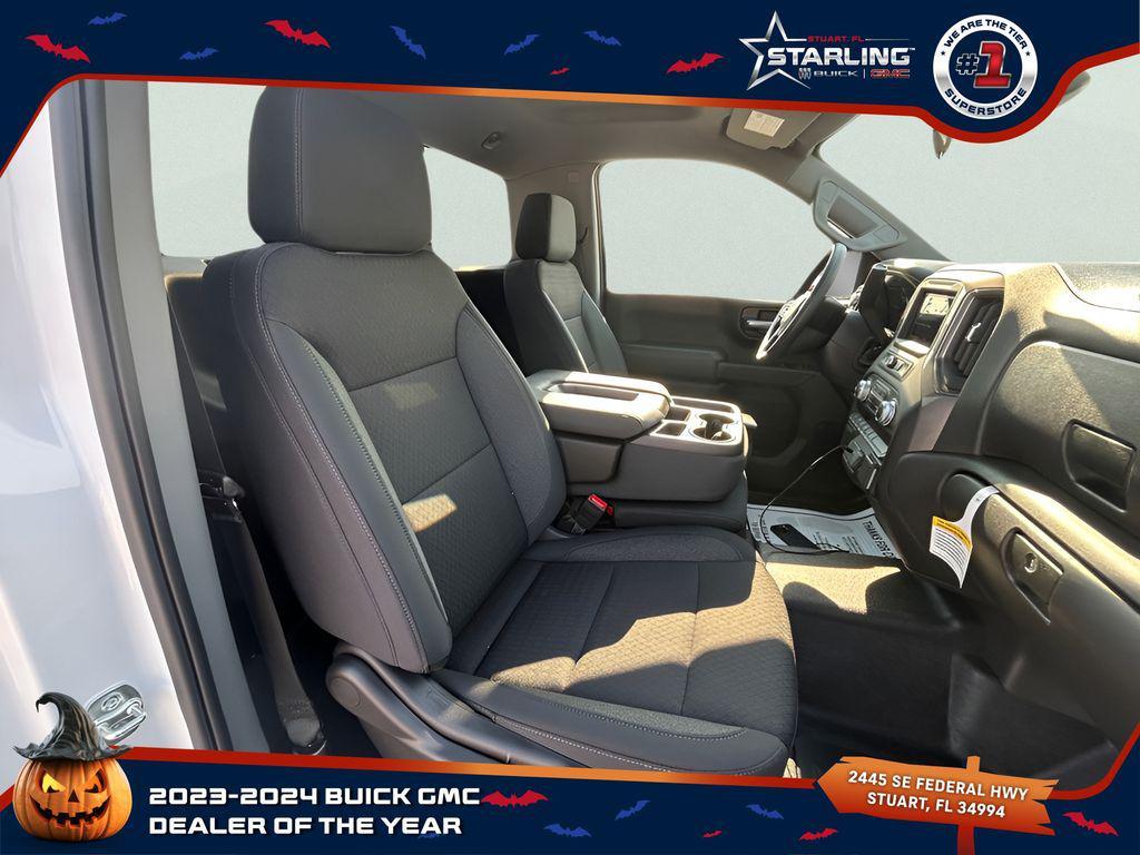new 2025 GMC Sierra 1500 car, priced at $30,204