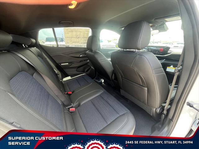 new 2025 Buick Envista car, priced at $26,466