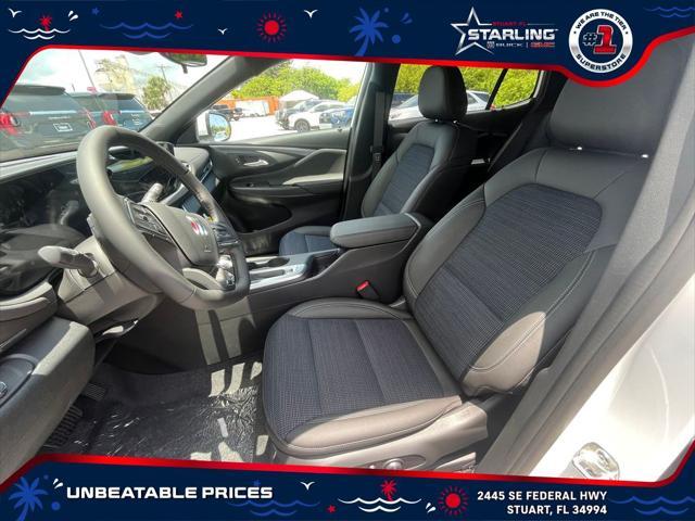 new 2025 Buick Envista car, priced at $26,466