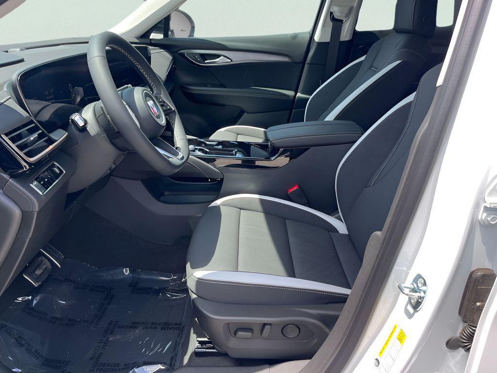 new 2025 Buick Envision car, priced at $37,510
