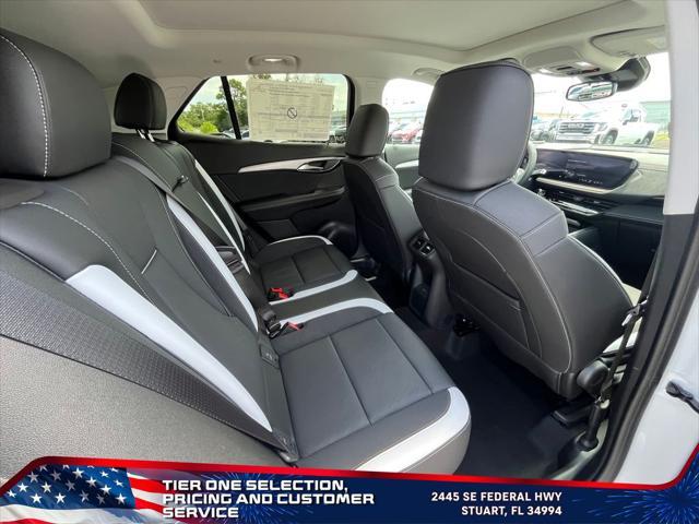 new 2025 Buick Envision car, priced at $41,067
